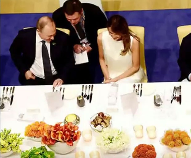 Путин: Како сам малим лажима шармирао Меланију Трамп